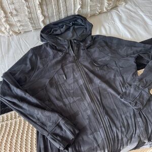 Women's Lululemon Gray Camouflage Jacket